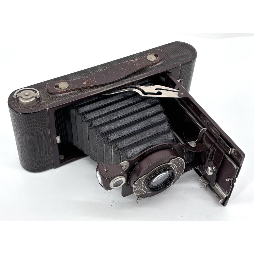 Vintage Kodak Rainbow Hawk-Eye No 2A Folding Special Camera 1930s Film TV Prop